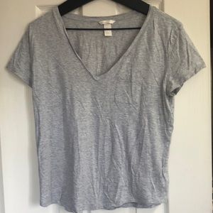 H&M Grey v-neck t shirt